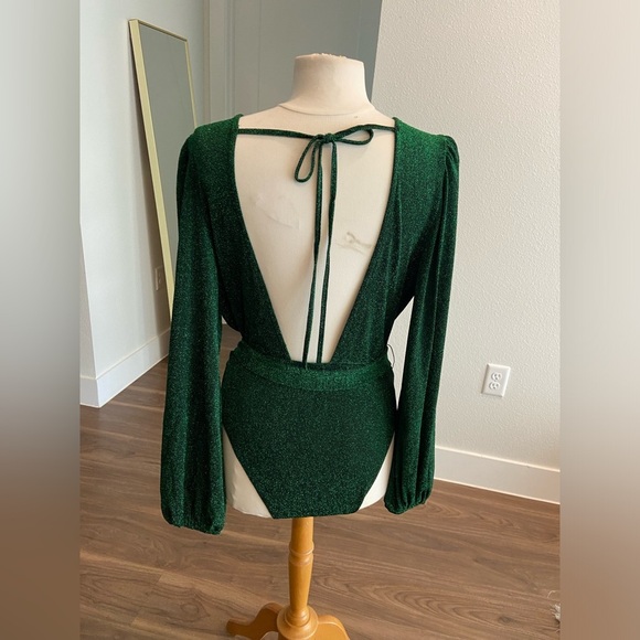 SHEIN Elegant Shimmer bodysuit in green - Picture 4 of 9